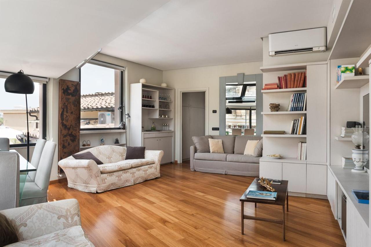Appartamento Idyllia - Penthouse In Navona Area Roma Esterno foto